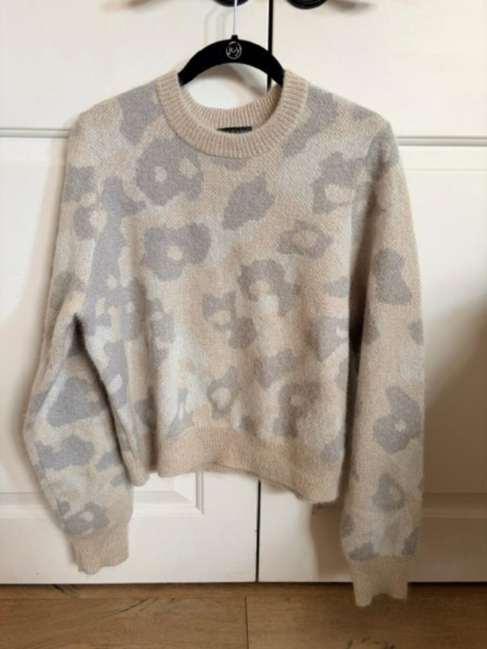Rag & Bone leopard print plush sweater! Medium